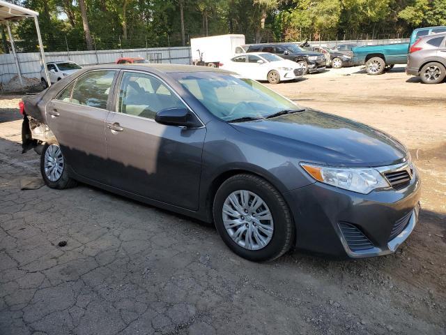 2014 Toyota Camry L - Фото 4