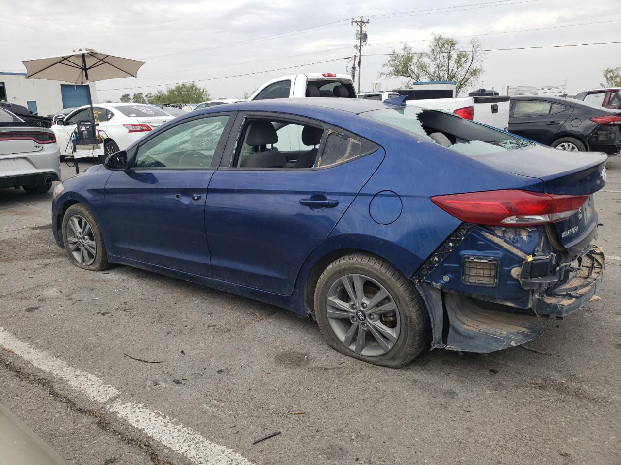 2018 HYUNDAI ELANTRA SE - Image 2