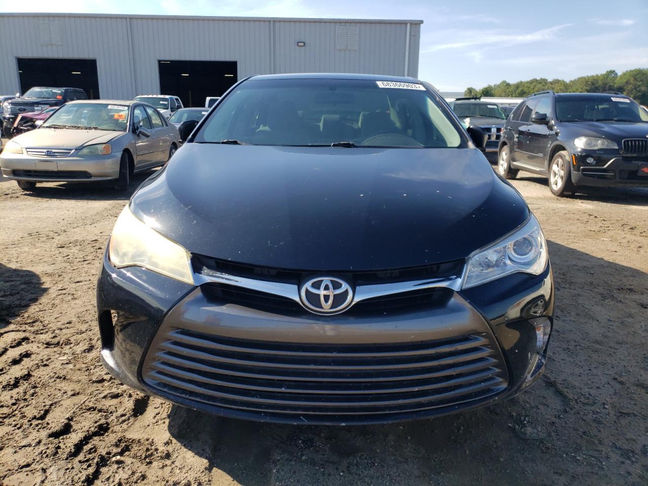 2016 TOYOTA CAMRY LE - Image 5