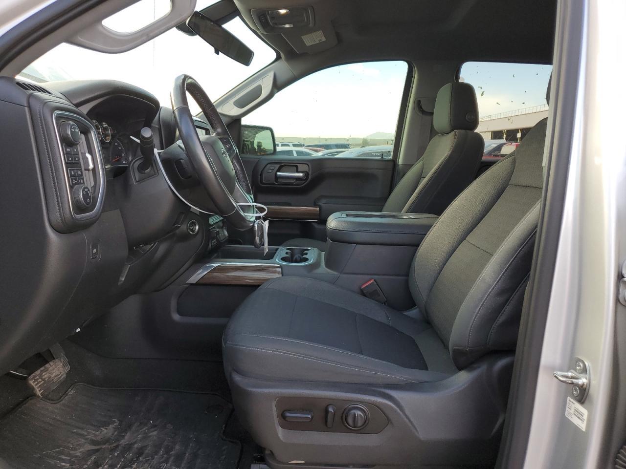 2021 CHEVROLET SILVERADO - Фото 7