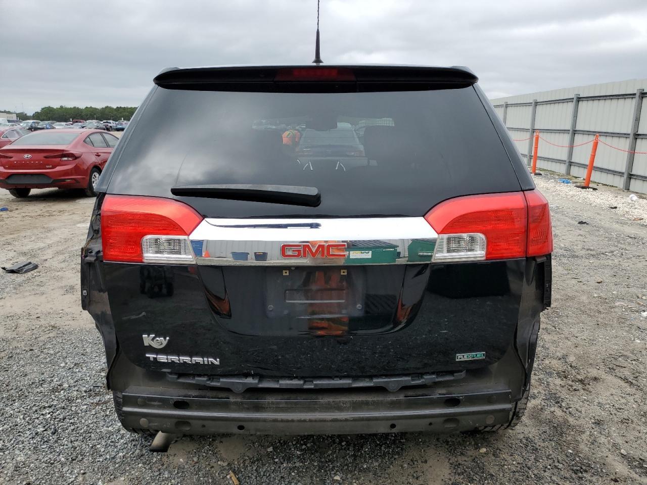 2012 GMC TERRAIN SL - Image 6