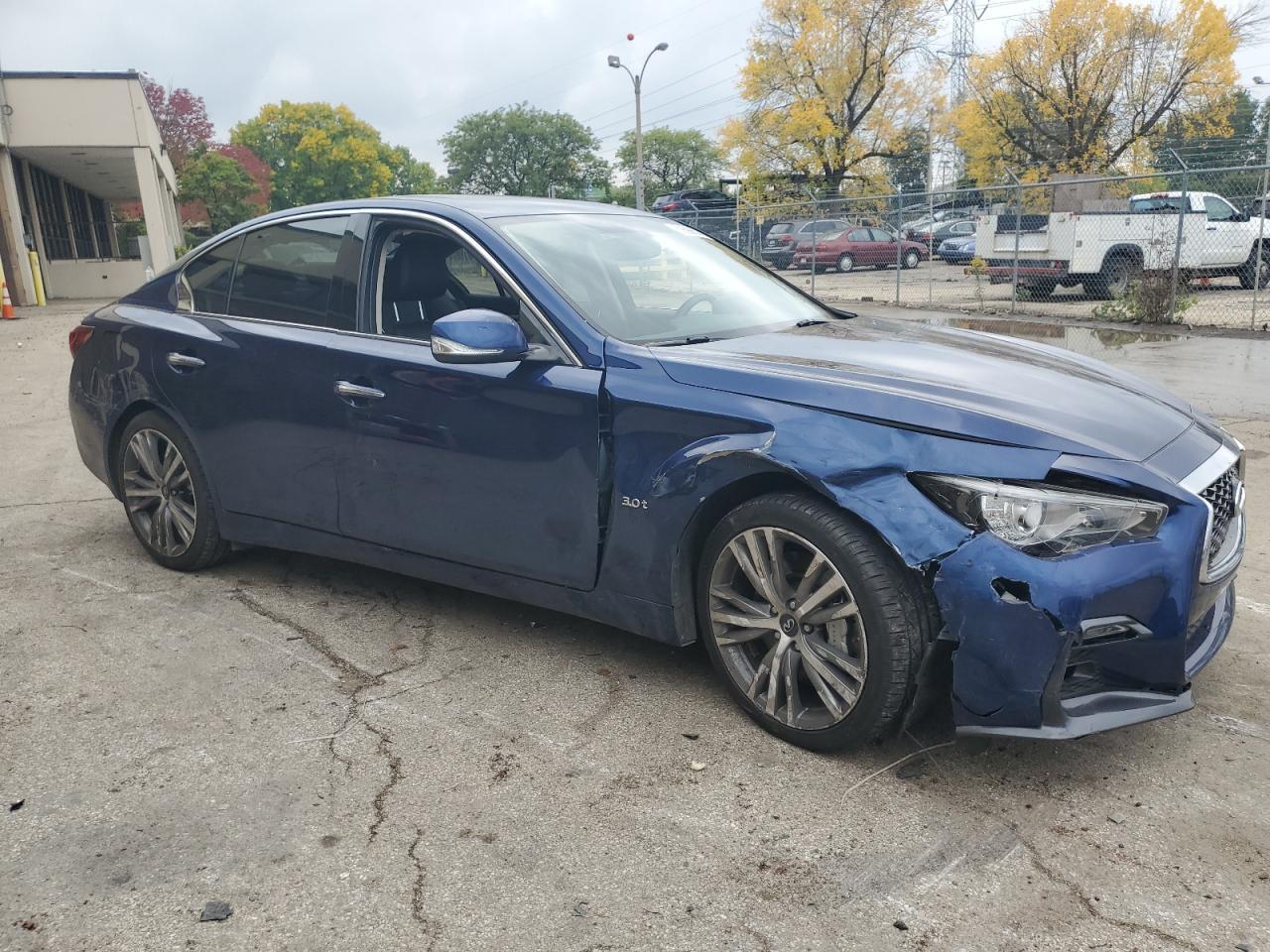 2018 INFINITI Q50 LUXE - Фото 4