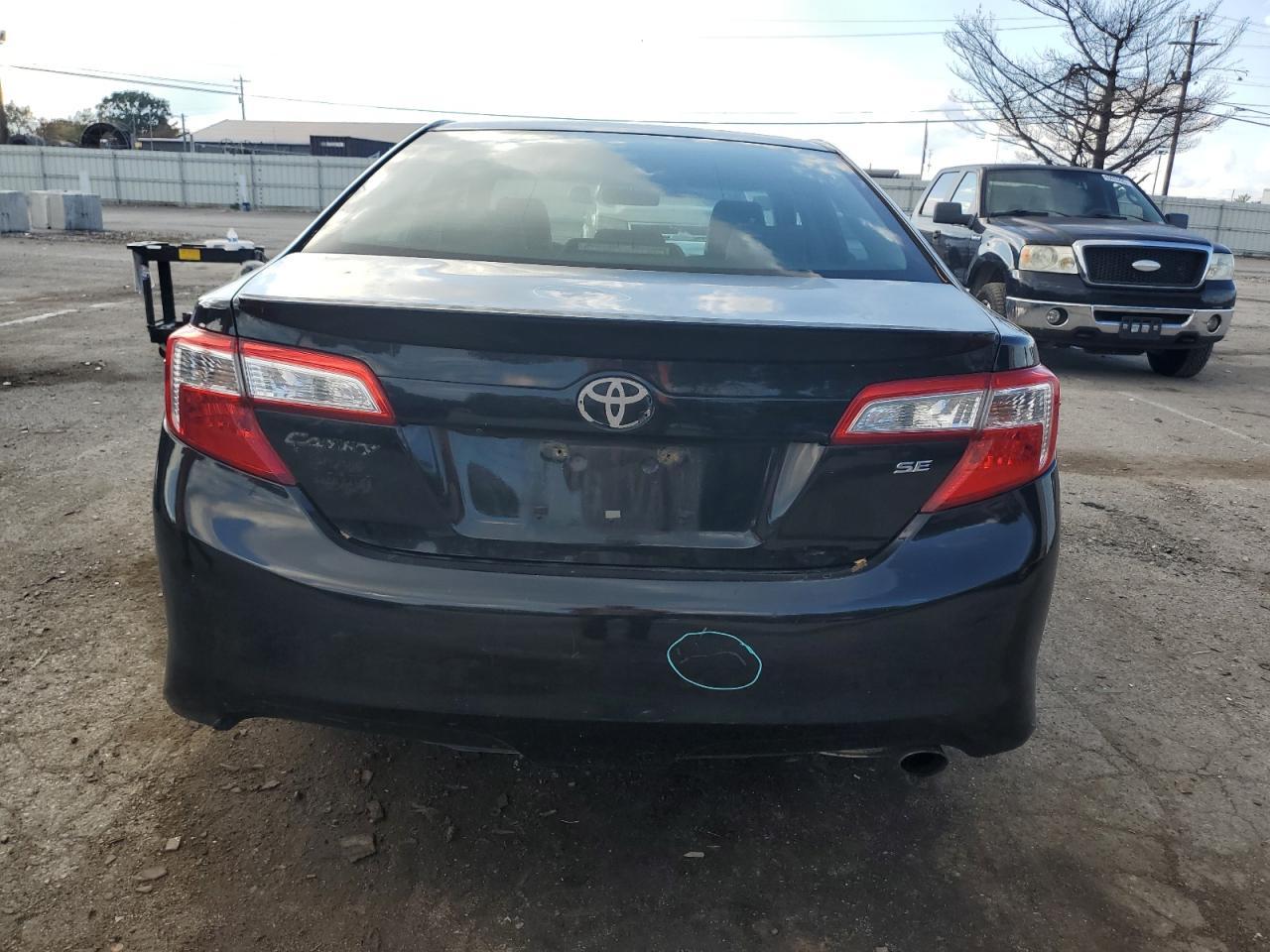 2014 TOYOTA CAMRY L - Фото 6