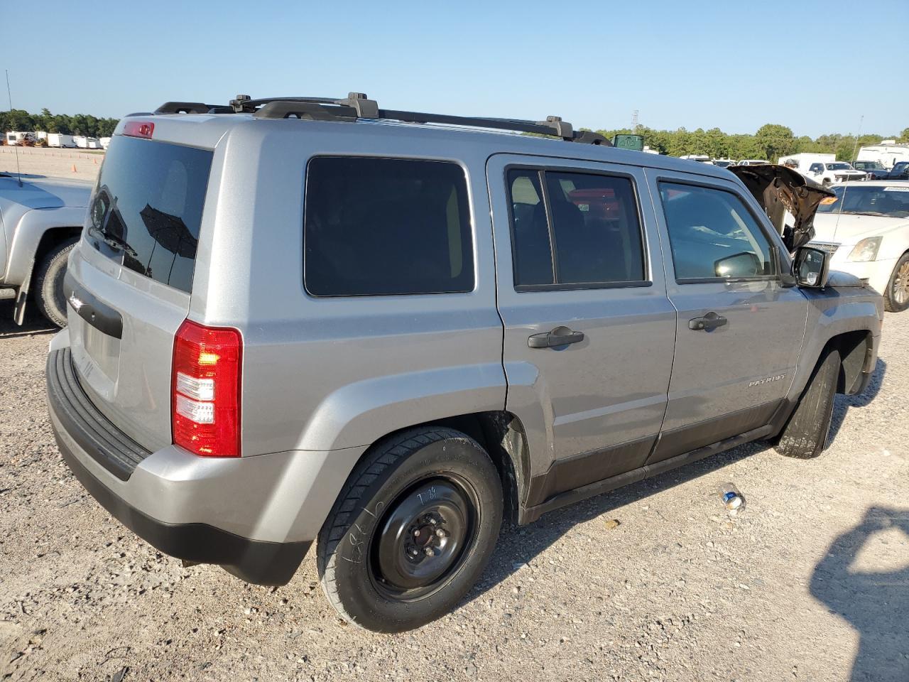 2015 JEEP PATRIOT SP - Фото 3