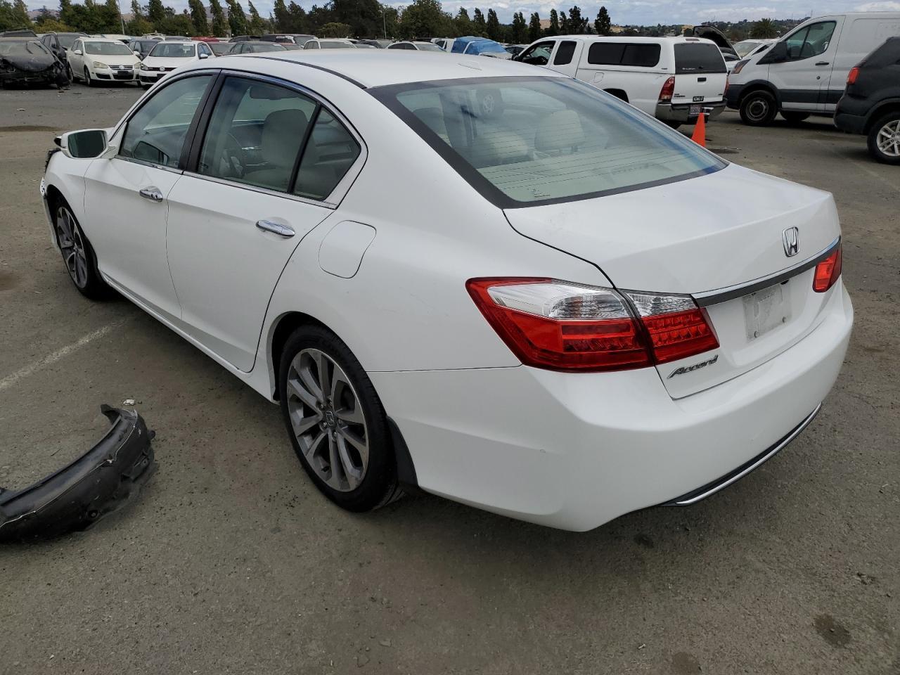 2015 HONDA ACCORD EXL - Image 2