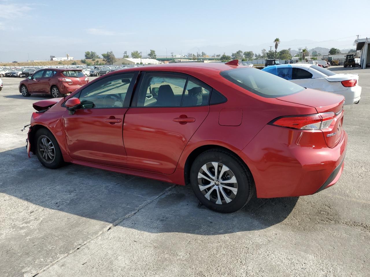 2020 TOYOTA COROLLA LE - Image 2