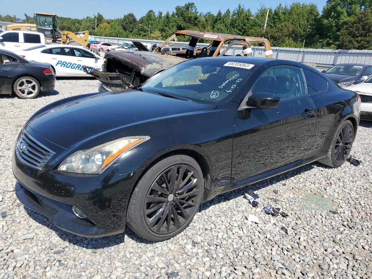 2011 INFINITI G37 BASE car image