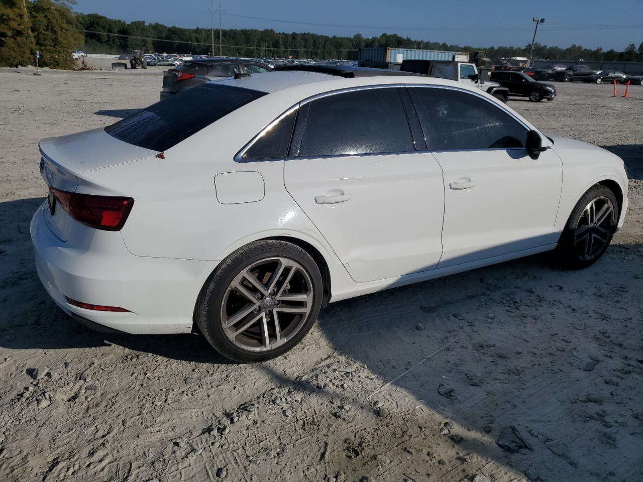 2019 AUDI A3 PREMIUM - Фото 3