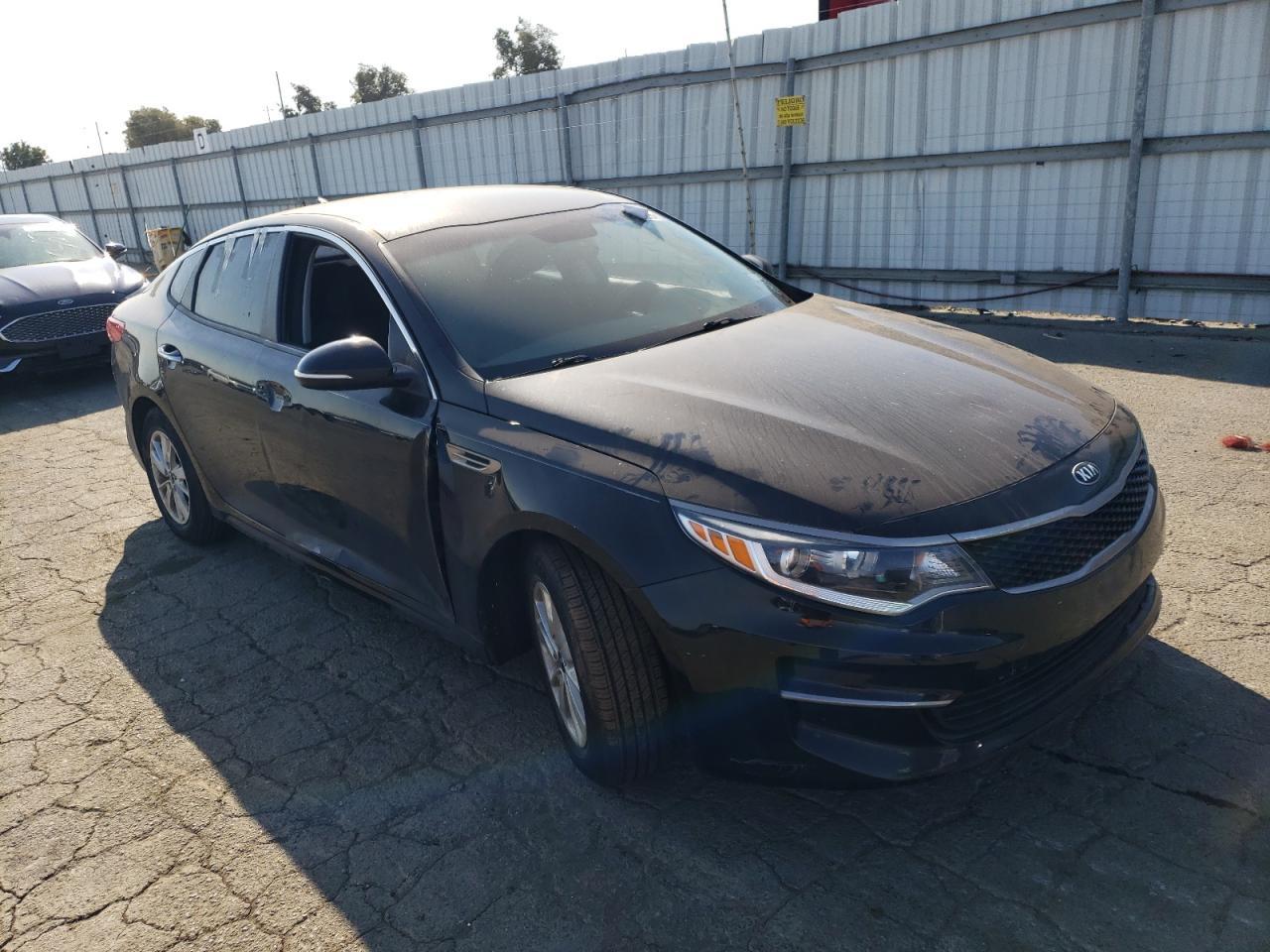 2016 KIA OPTIMA LX - Image 4