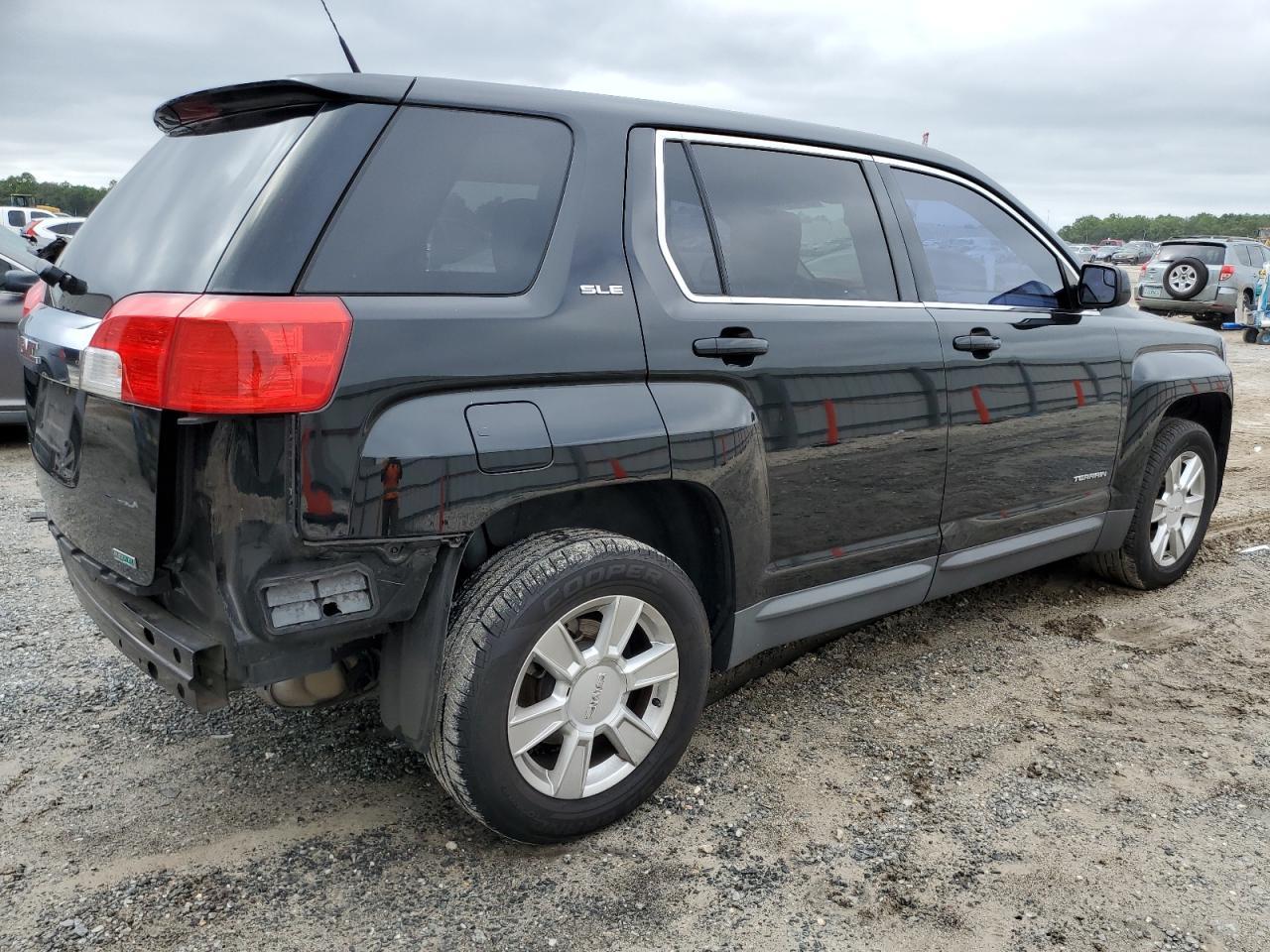 2012 GMC TERRAIN SL - Image 3