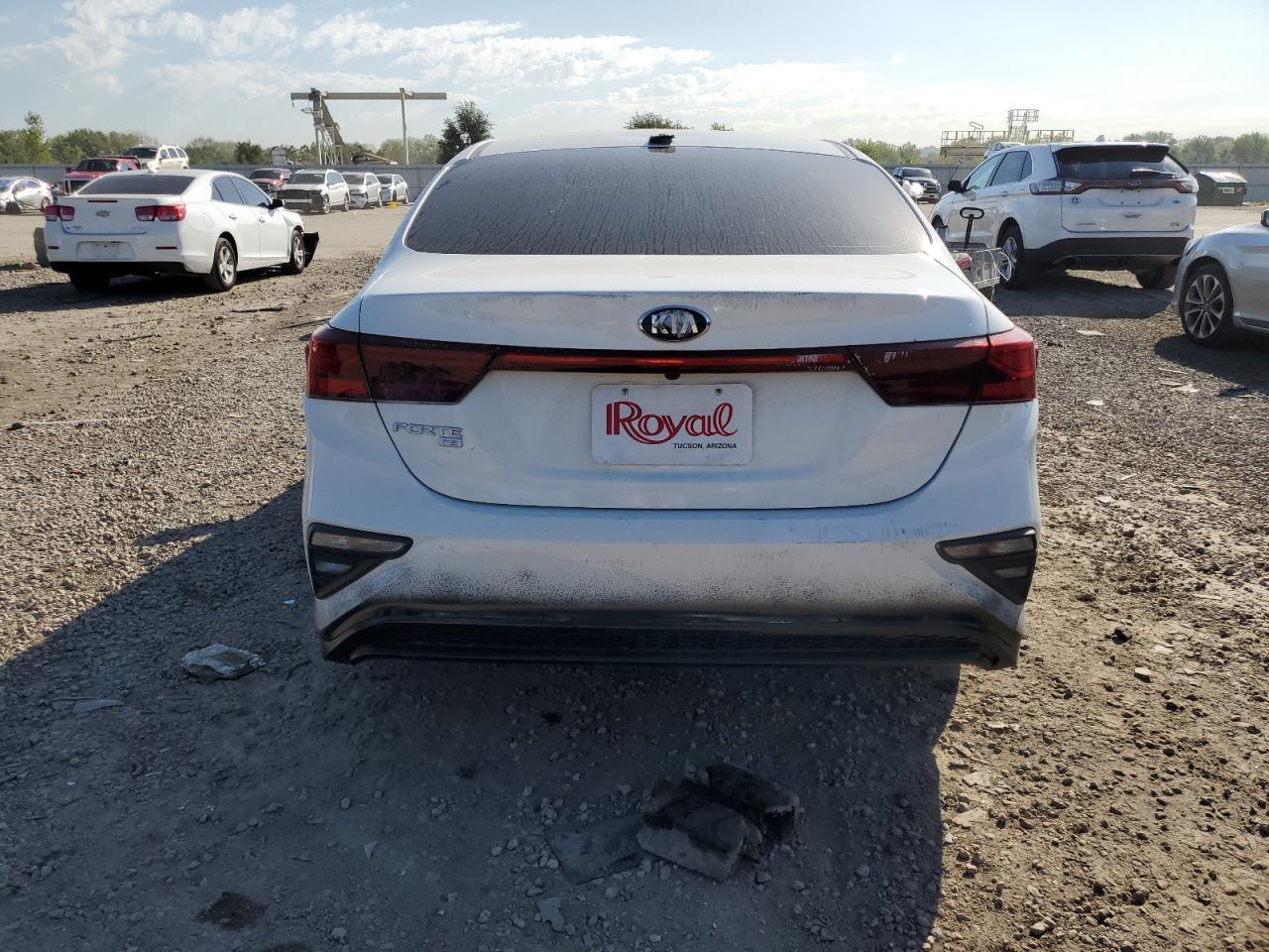 2021 KIA FORTE FE - Фото 6