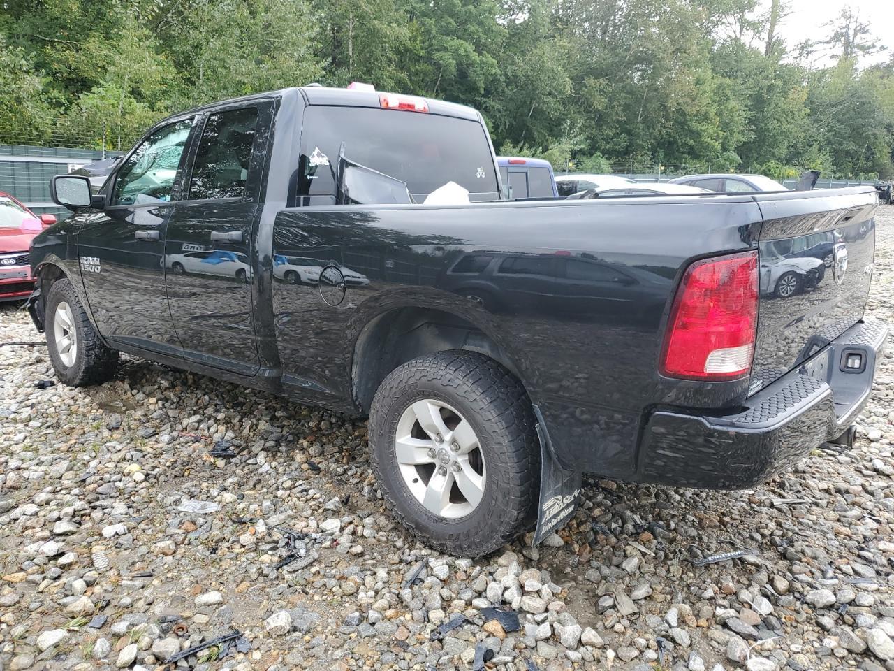 2017 RAM 1500 ST - Фото 2