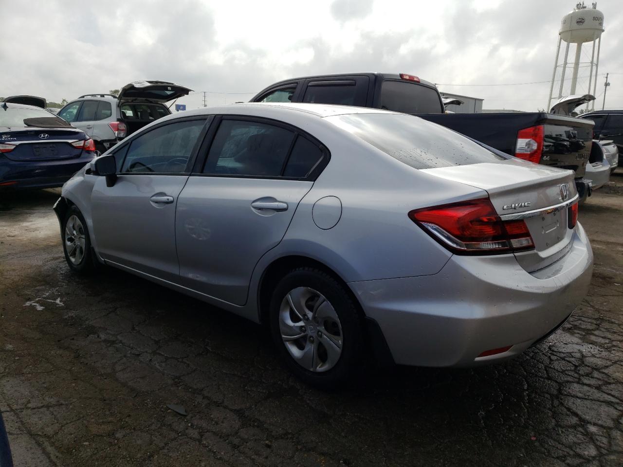 2015 HONDA CIVIC LX - Image 2