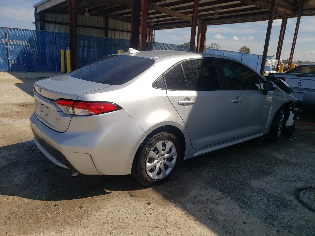 2021 TOYOTA COROLLA LE - Image 3