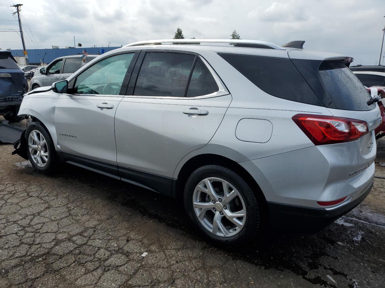 2019 CHEVROLET EQUINOX LT - Image 2