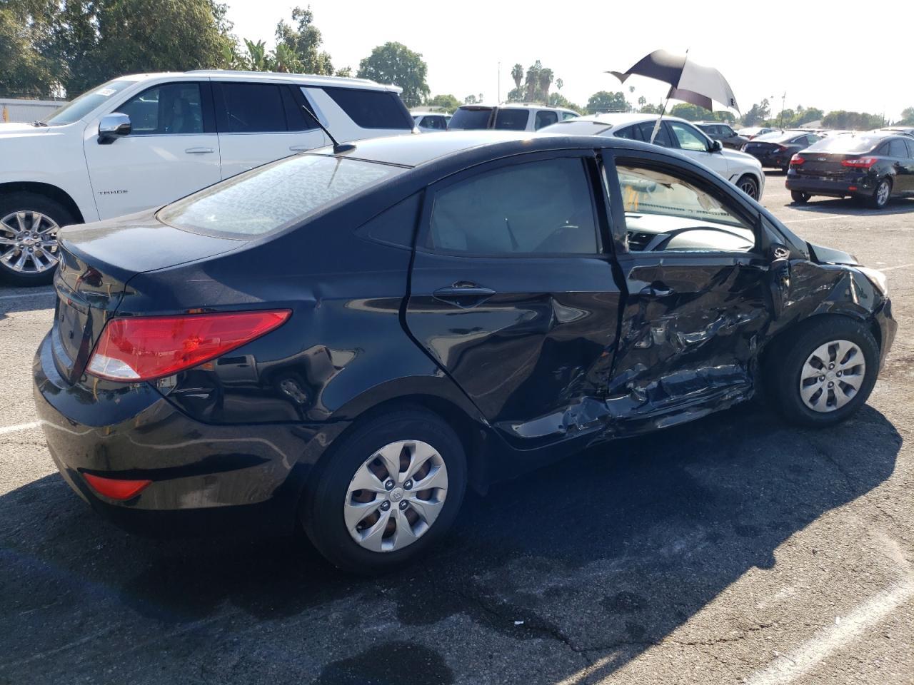 2016 HYUNDAI ACCENT SE - Фото 3