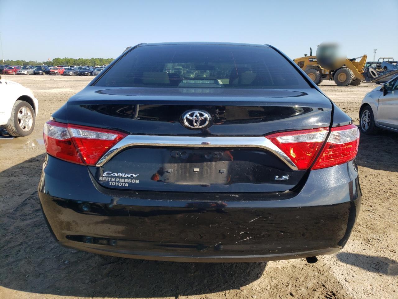 2016 TOYOTA CAMRY LE - Image 6