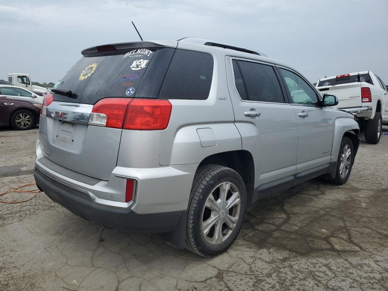 2016 GMC TERRAIN SL - Фото 3