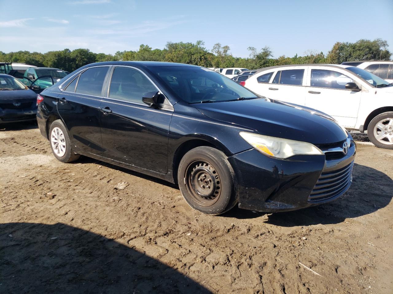 2016 TOYOTA CAMRY LE - Image 4