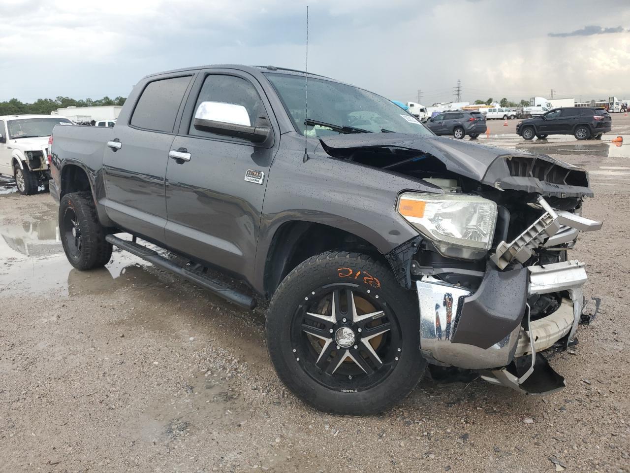 2014 TOYOTA TUNDRA CRE - Image 4