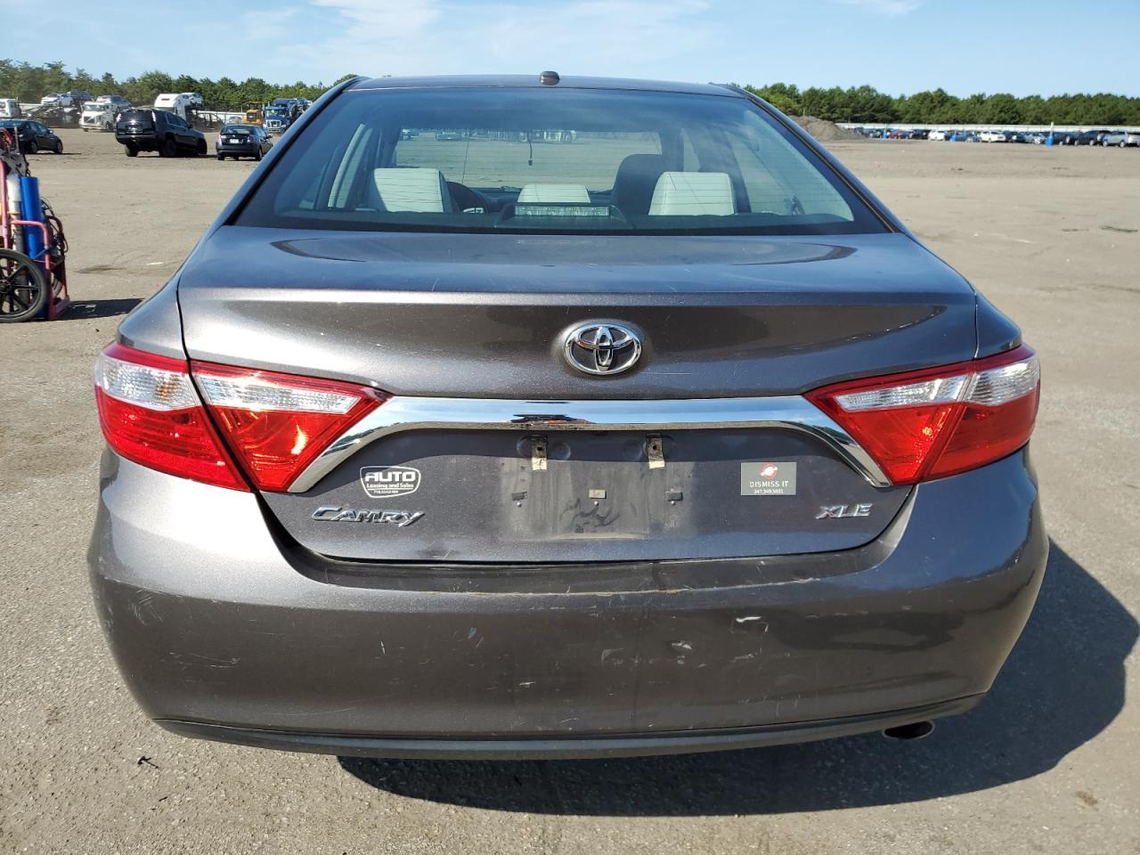 2017 TOYOTA CAMRY LE - Image 6