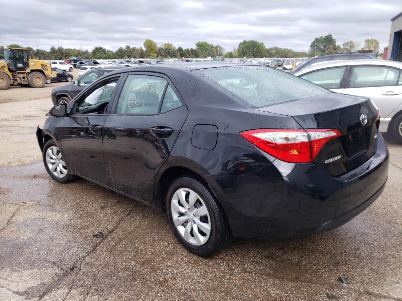 2015 TOYOTA COROLLA L - Image 2