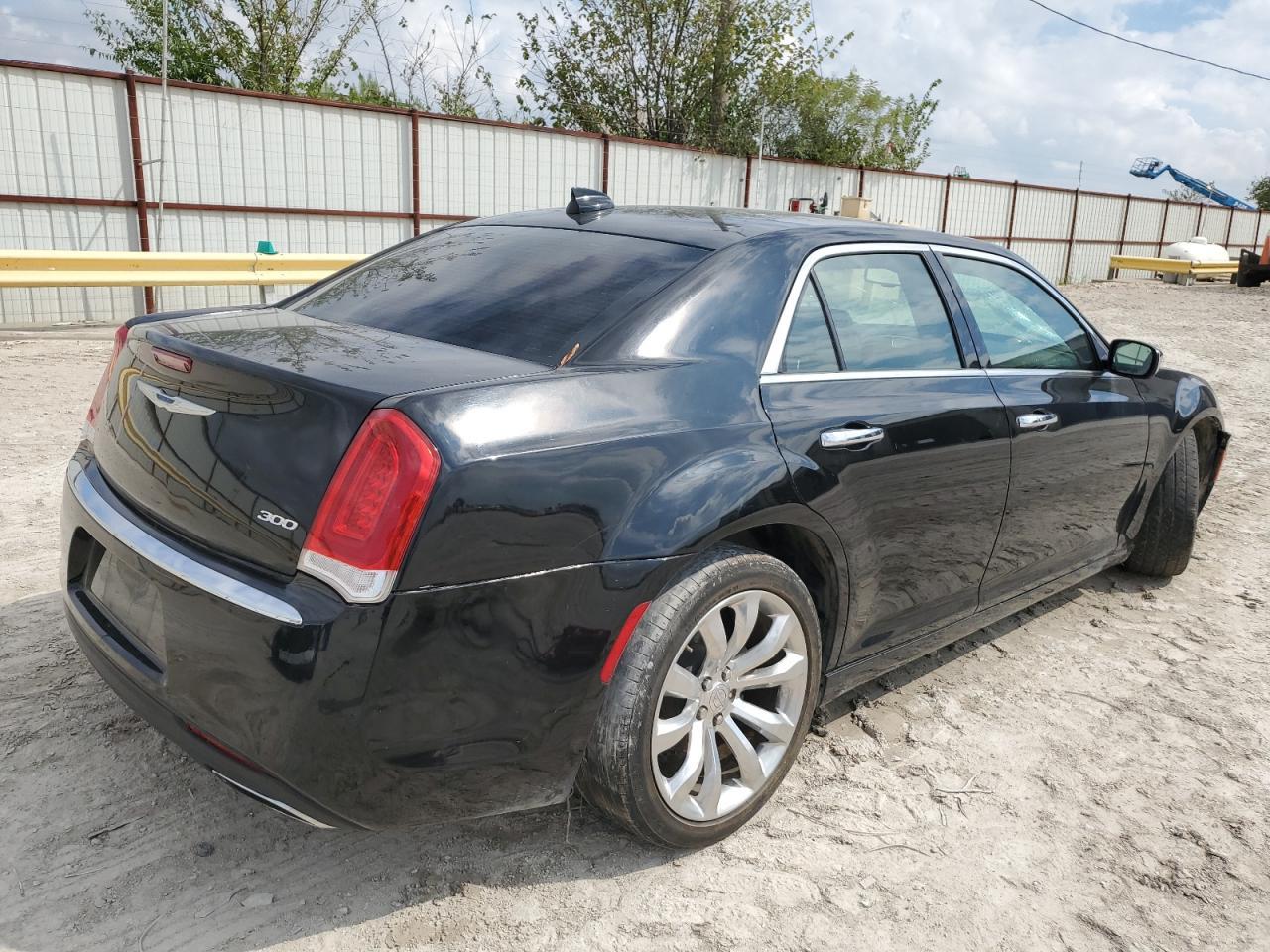 2018 CHRYSLER 300 LIMITE - Image 3