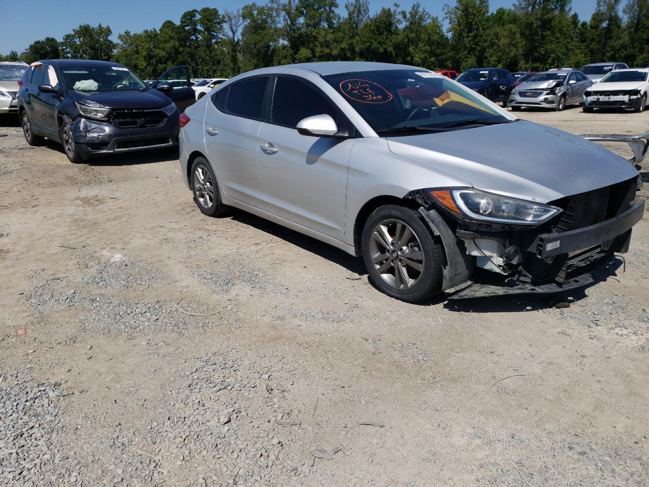 2018 HYUNDAI ELANTRA SE - Image 4