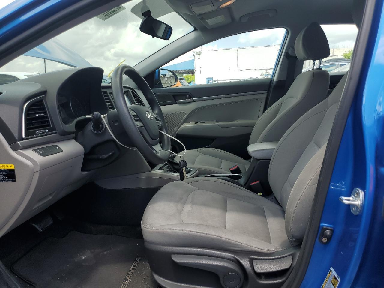 2017 HYUNDAI ELANTRA SE - Image 7