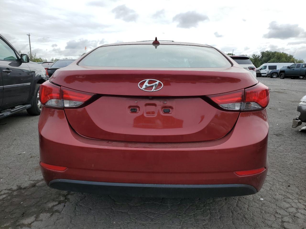 2014 HYUNDAI ELANTRA SE - Image 6