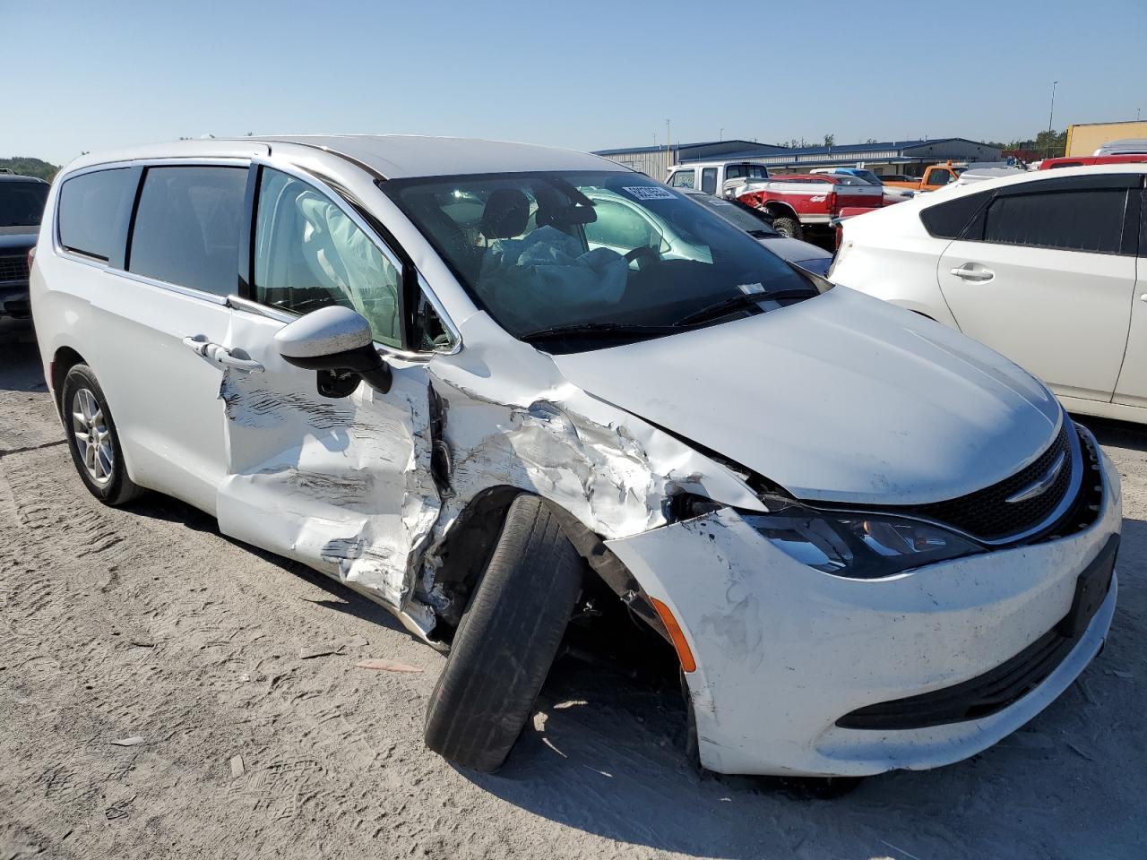2020 CHRYSLER PACIFICA L - Image 4