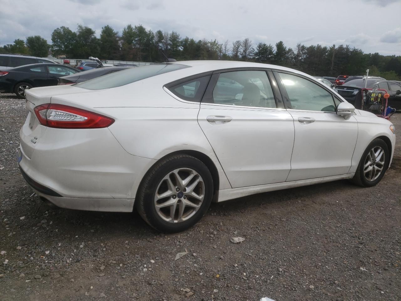 2014 FORD FUSION SE - Image 3
