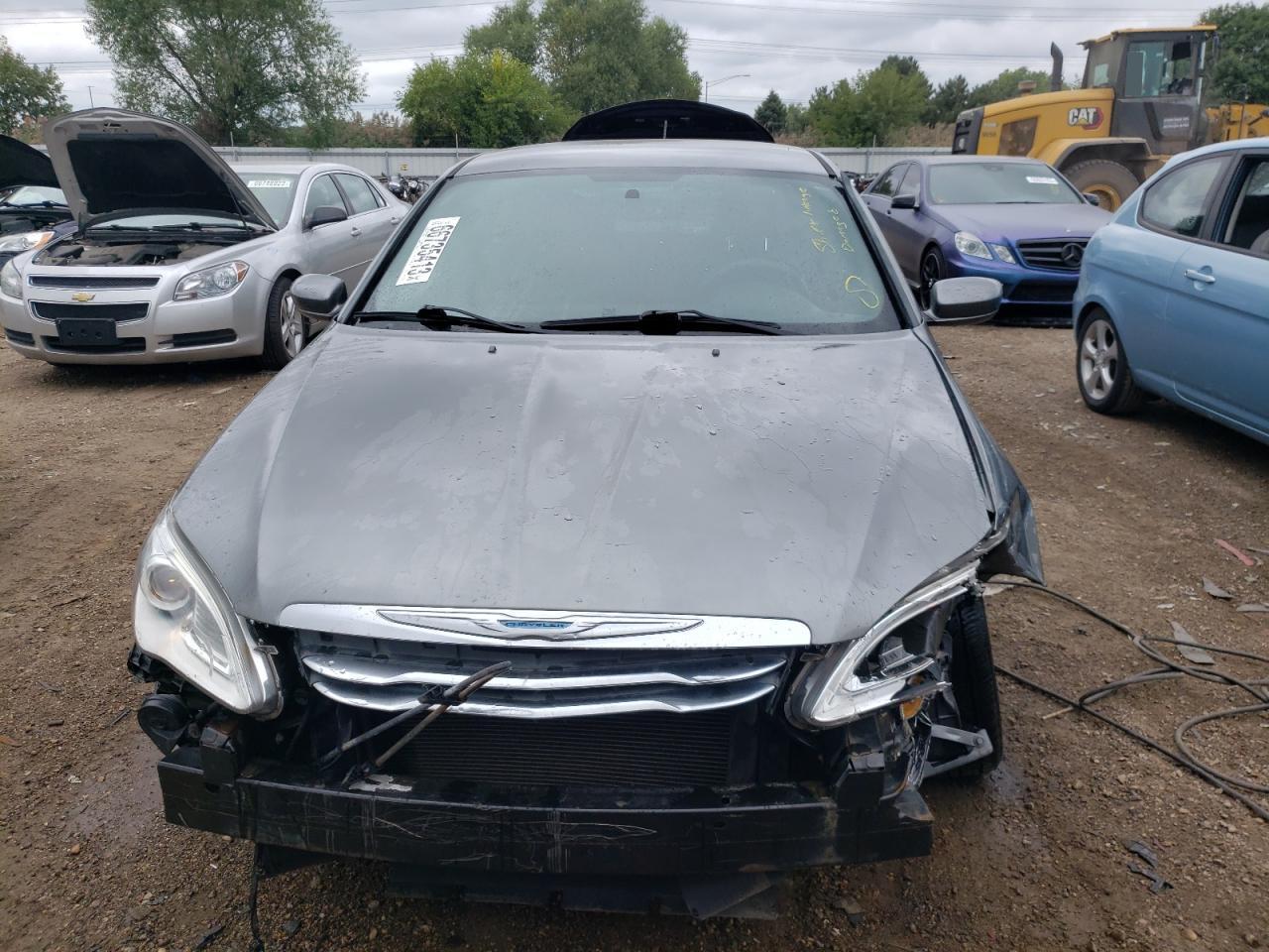 2013 CHRYSLER 200 LX - Image 5