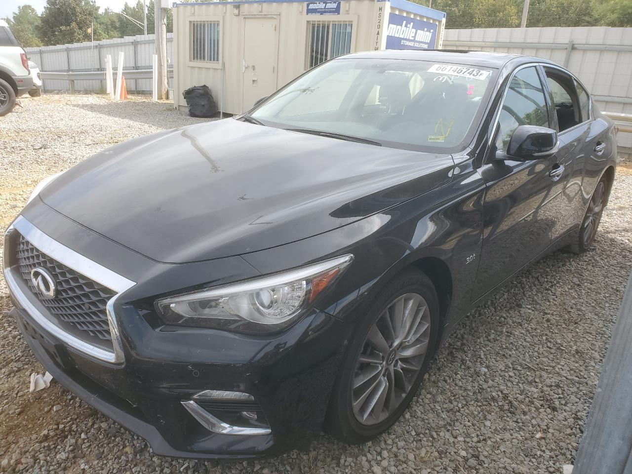 2018 INFINITI Q50 LUXE