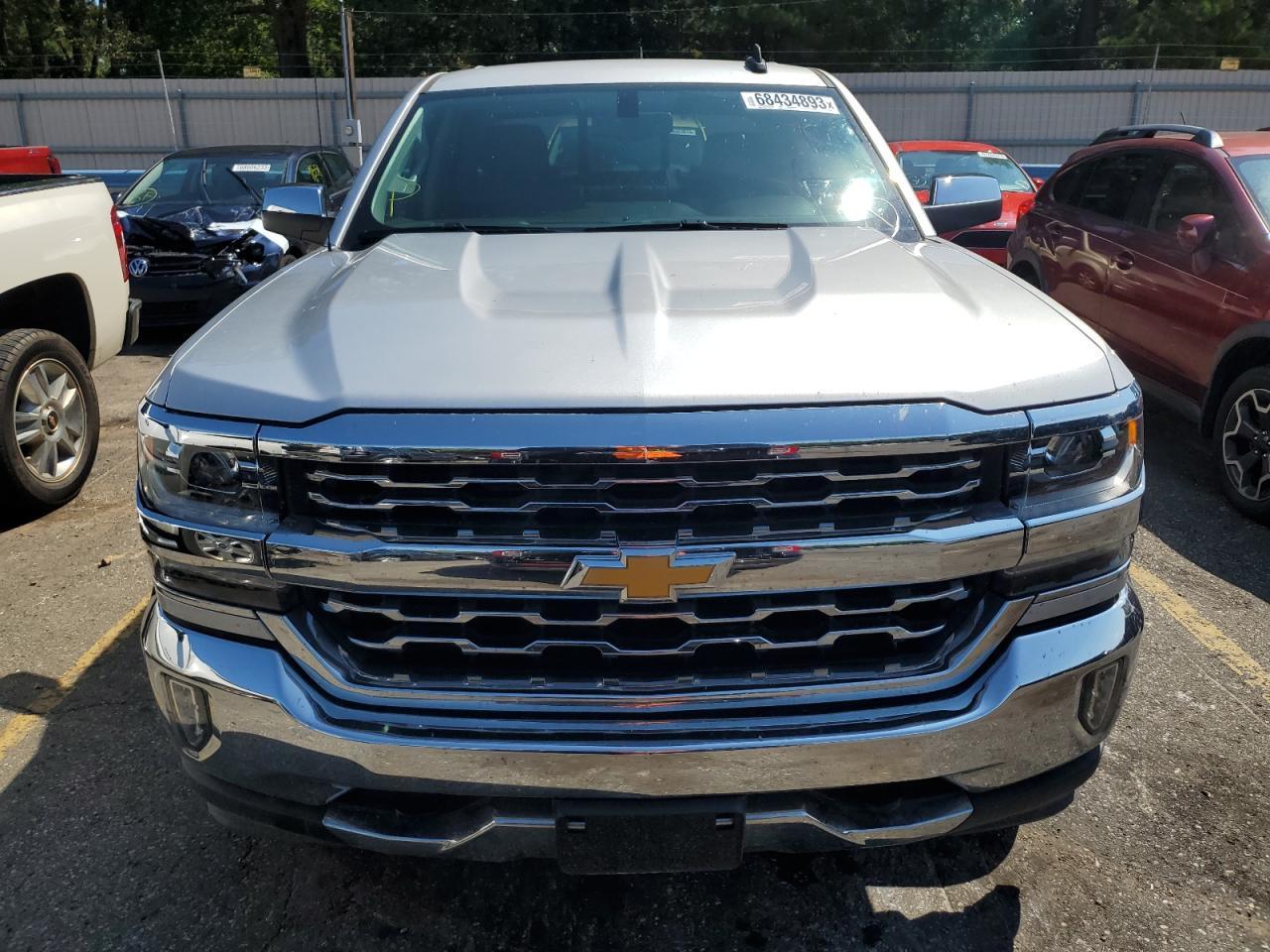 2018 CHEVROLET SILVERADO - Image 5