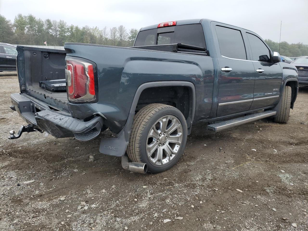 2018 GMC SIERRA K15 - Фото 3