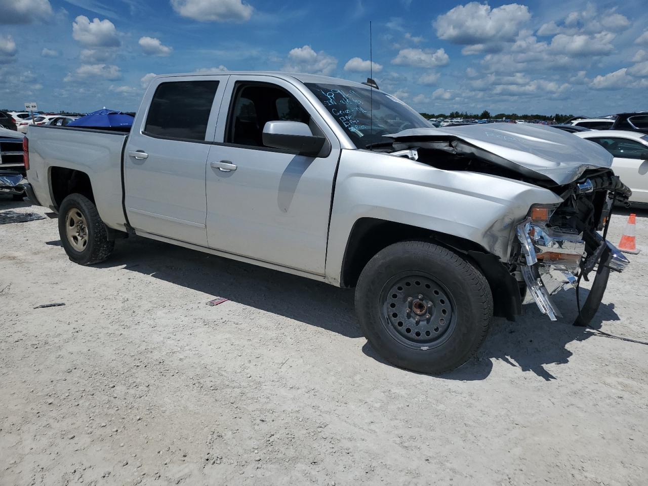 2018 CHEVROLET SILVERADO - Image 4