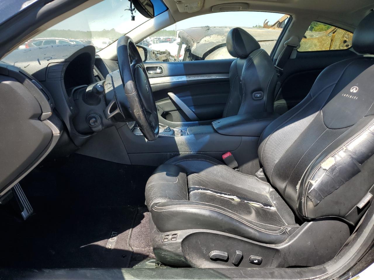 2011 INFINITI G37 BASE - Image 7