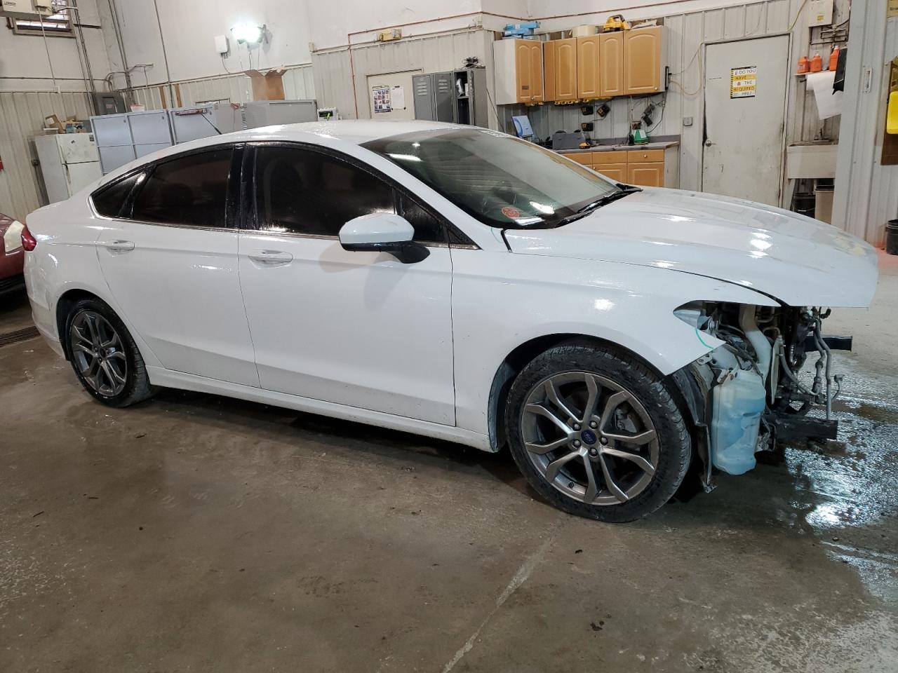 2017 FORD FUSION SE - Фото 4