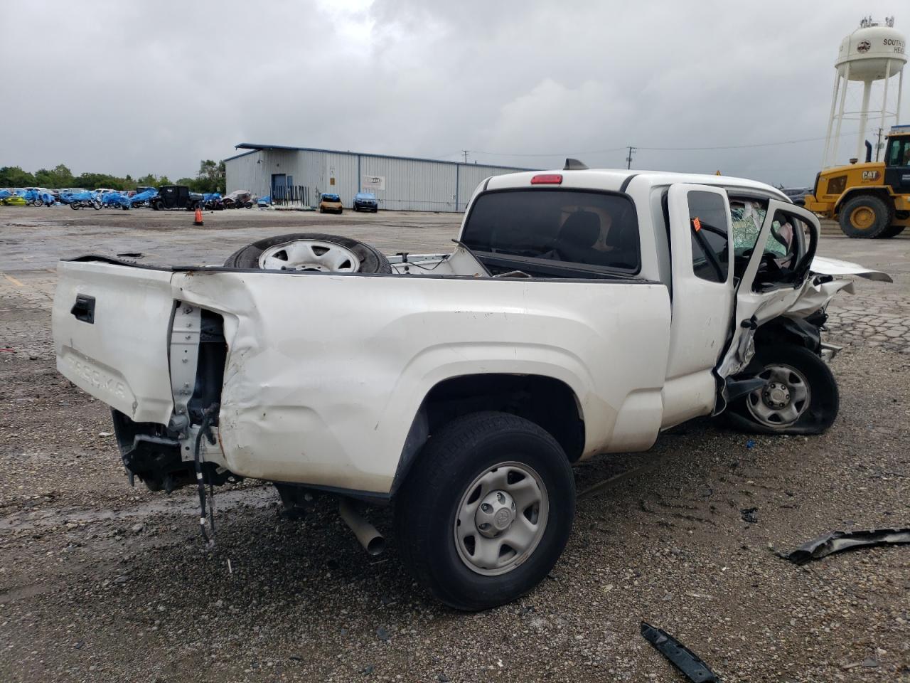 2020 TOYOTA TACOMA ACC - Image 3