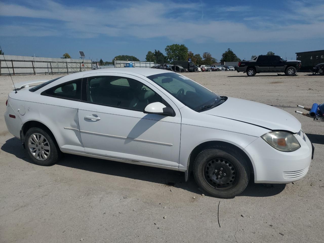 2010 CHEVROLET COBALT 1LT - Image 4