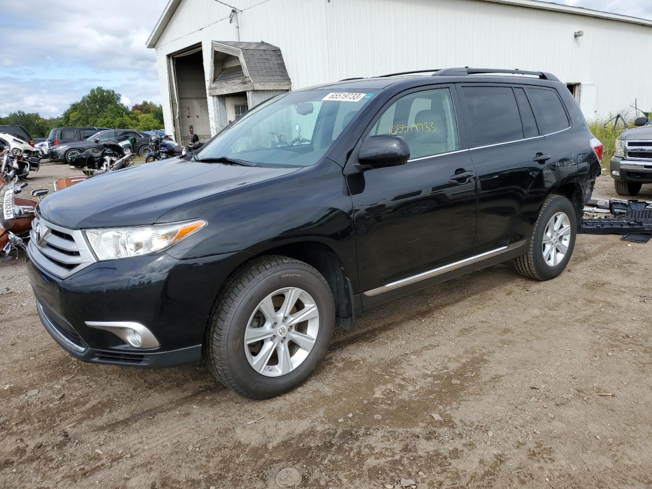 2011 TOYOTA HIGHLANDER