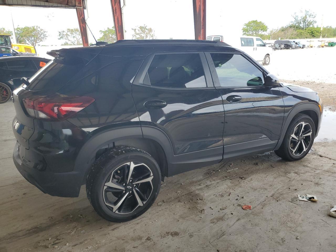 2021 CHEVROLET TRAILBLAZE - Image 3