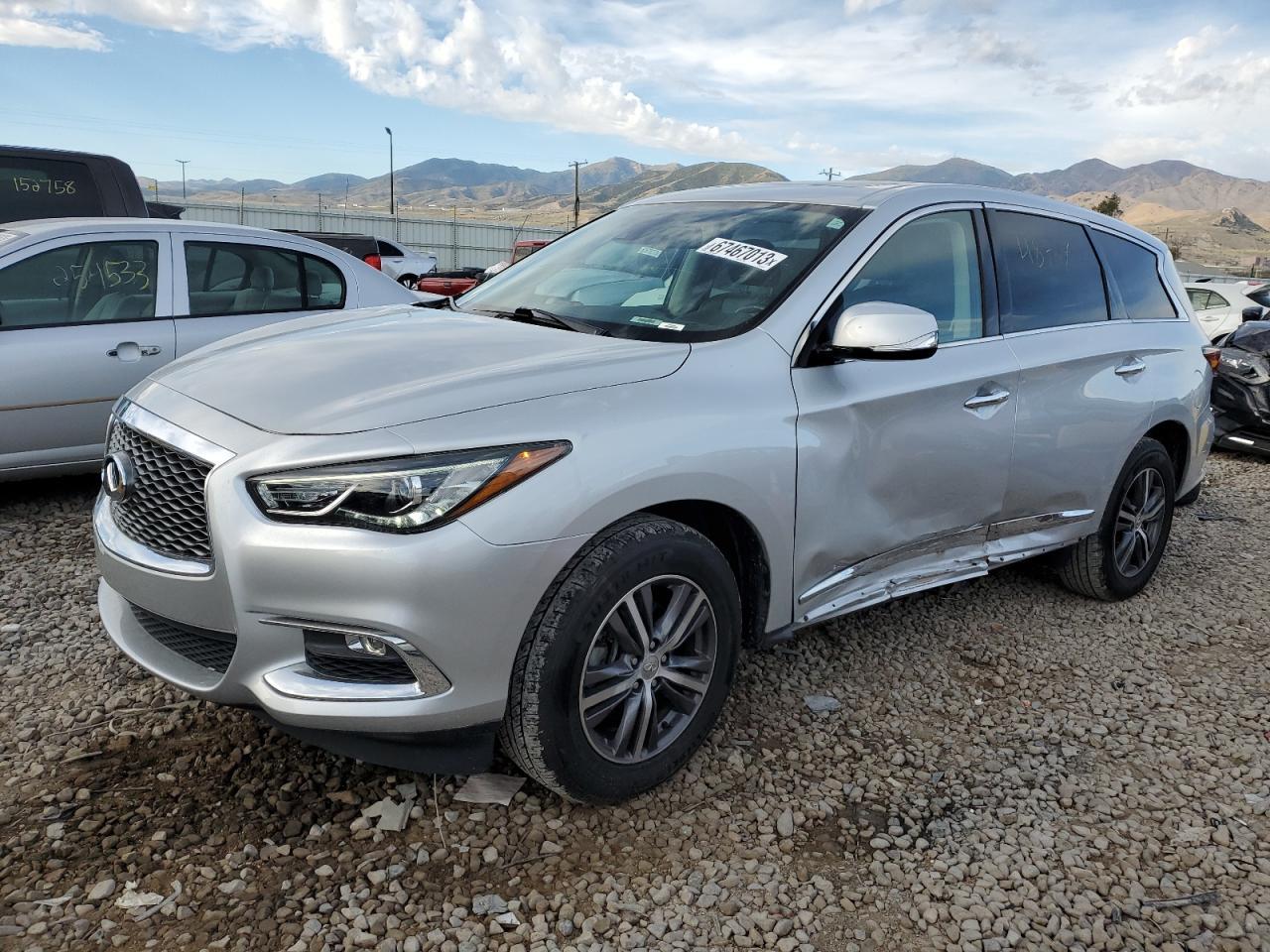 2019 INFINITI QX60 LUXE