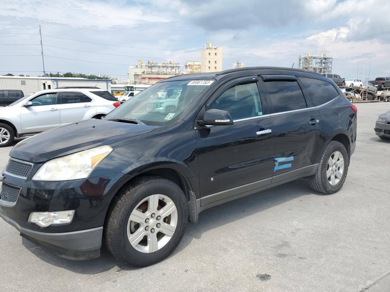 2010 CHEVROLET TRAVERSE L car image