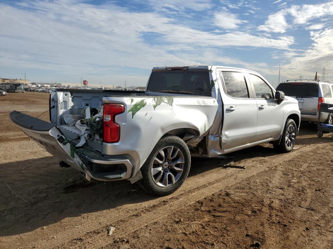 2021 CHEVROLET SILVERADO - Фото 3