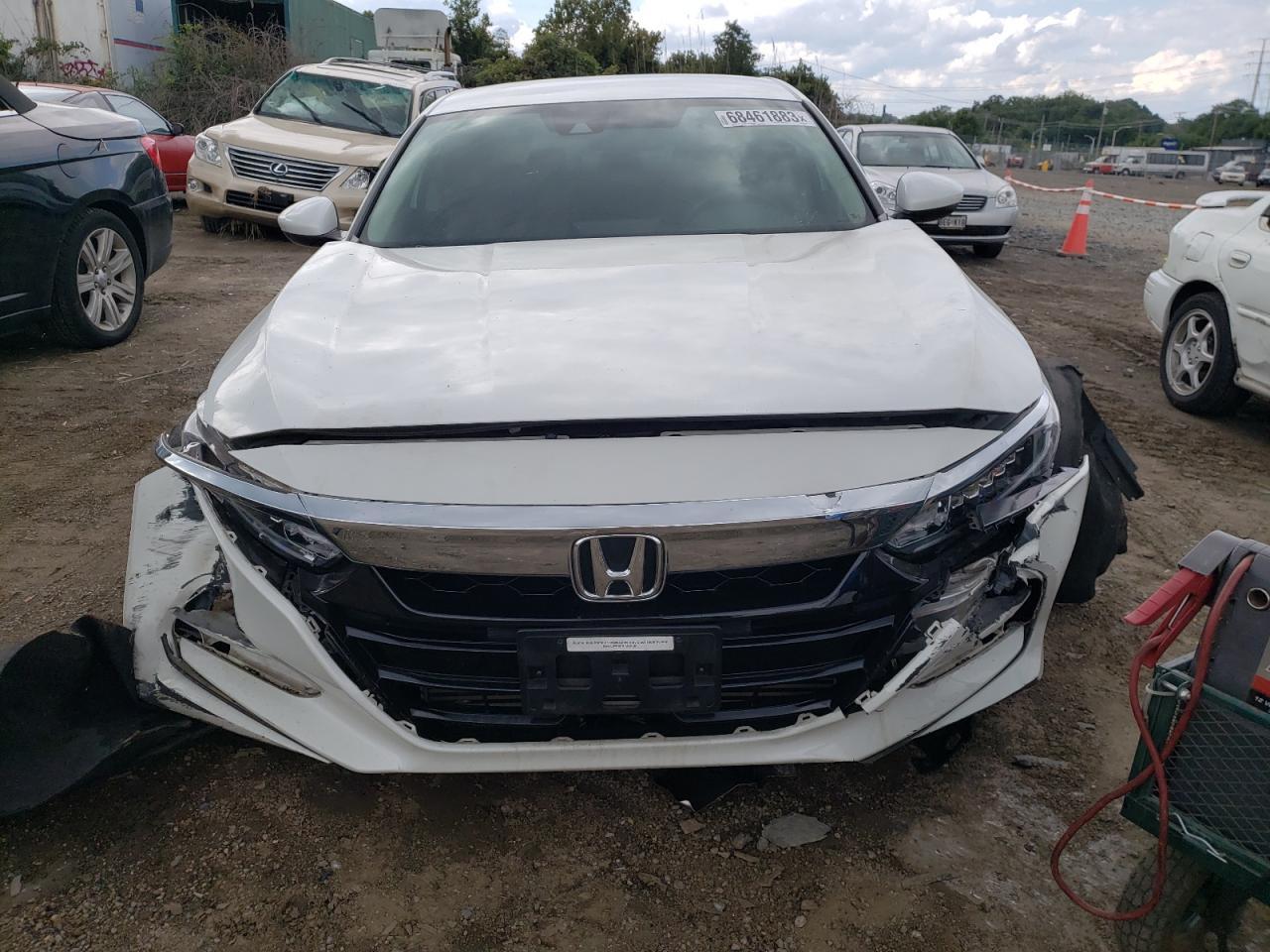 2018 HONDA ACCORD LX - Image 5
