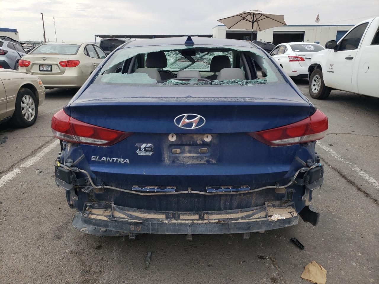 2018 HYUNDAI ELANTRA SE - Image 6