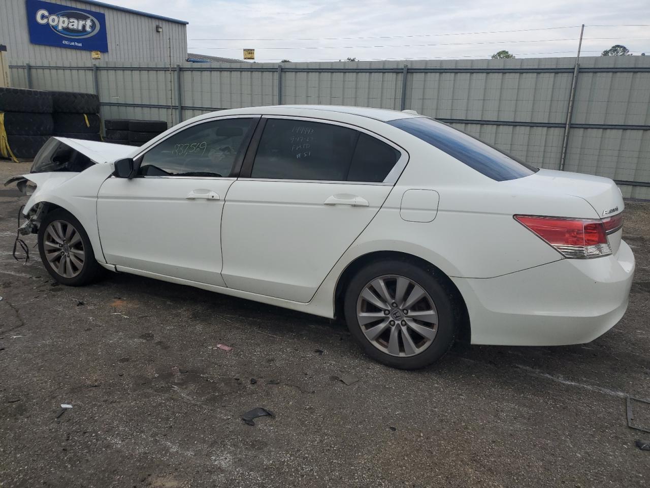 2012 HONDA ACCORD EXL - Image 2