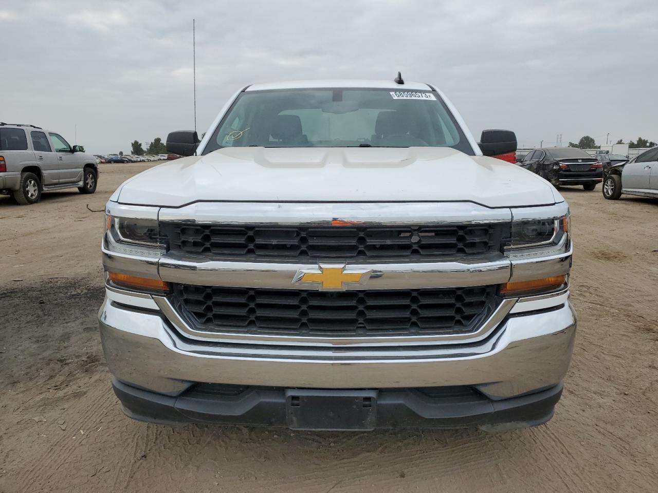 2018 CHEVROLET SILVERADO - Фото 5